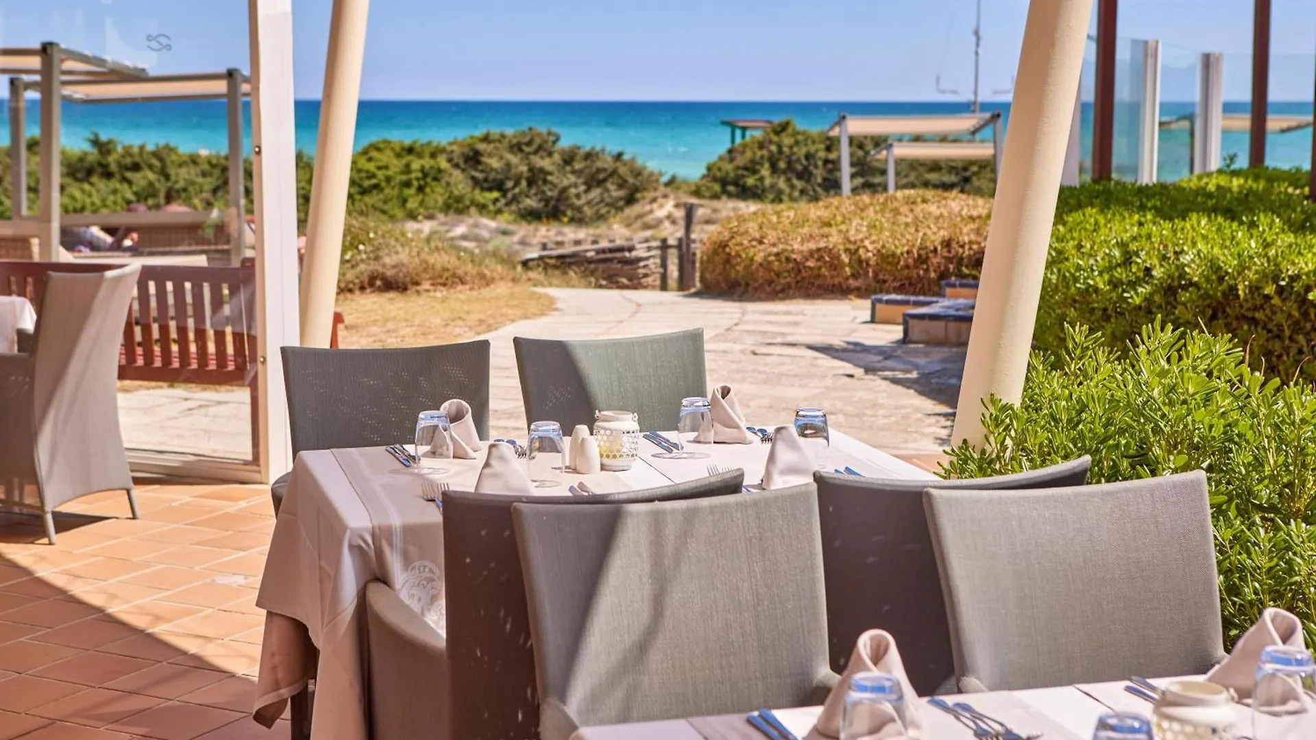 Zafiro Bahia Aparthotel Playa de Muro  Playa de Muro (Mallorca)